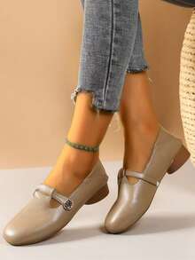 Spring/Autumn New Solid Color Round Toe Women's Flat Shoes, Fashionable Daily Commute Buckle Flat Shoes - Khaki - View 1