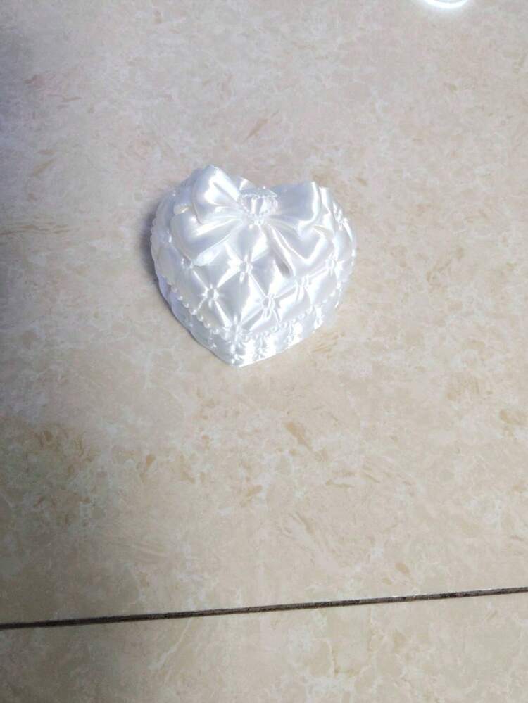 1個公主風心形緞面大容量珠寶收納盒，3D蝴蝶結珍珠絎縫鑽石紋飾珠寶盒，Lolita女孩心形便攜戒指耳環防塵盒，化妝品收納，化妝刷盒，大容量化妝盒，飾品收納盒，精緻桌面裝飾，創意生日情人節送女友好友節日禮物 - 彩色 - 查看 3