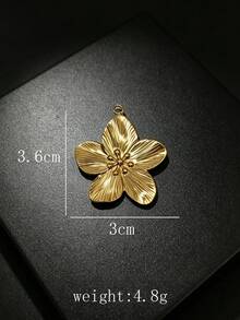 3/6/10pcs Luxury 3D Embossed Five-Petal Flower Pendant, 18K Gold Stainless Steel Material, Handmade DIY Earring Necklace Jewelry Accessories - Yellow Gold - View 4