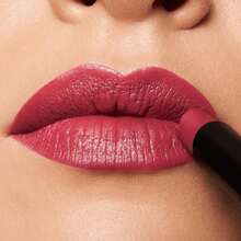 Essence The Slim Stick 105 Velvet Punch 1.7g - Wine & Dine - View 4