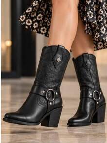 Women Ankle Boots & Booties - Black - View 5