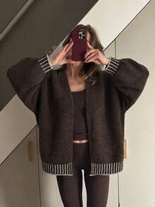 女款法式老錢風優雅寬鬆針織咖啡棕色與白色條紋對比飾邊羅紋燈籠袖套頭毛衣街頭風 - 咖啡棕 - 查看 3