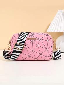 1pc Women's Geometric Rhombus Print Camera Bag, Zebra Stripe Wide Strap Crossbody Small Bag, Casual Versatile Lightweight Shoulder Bag - M1705 - View 5