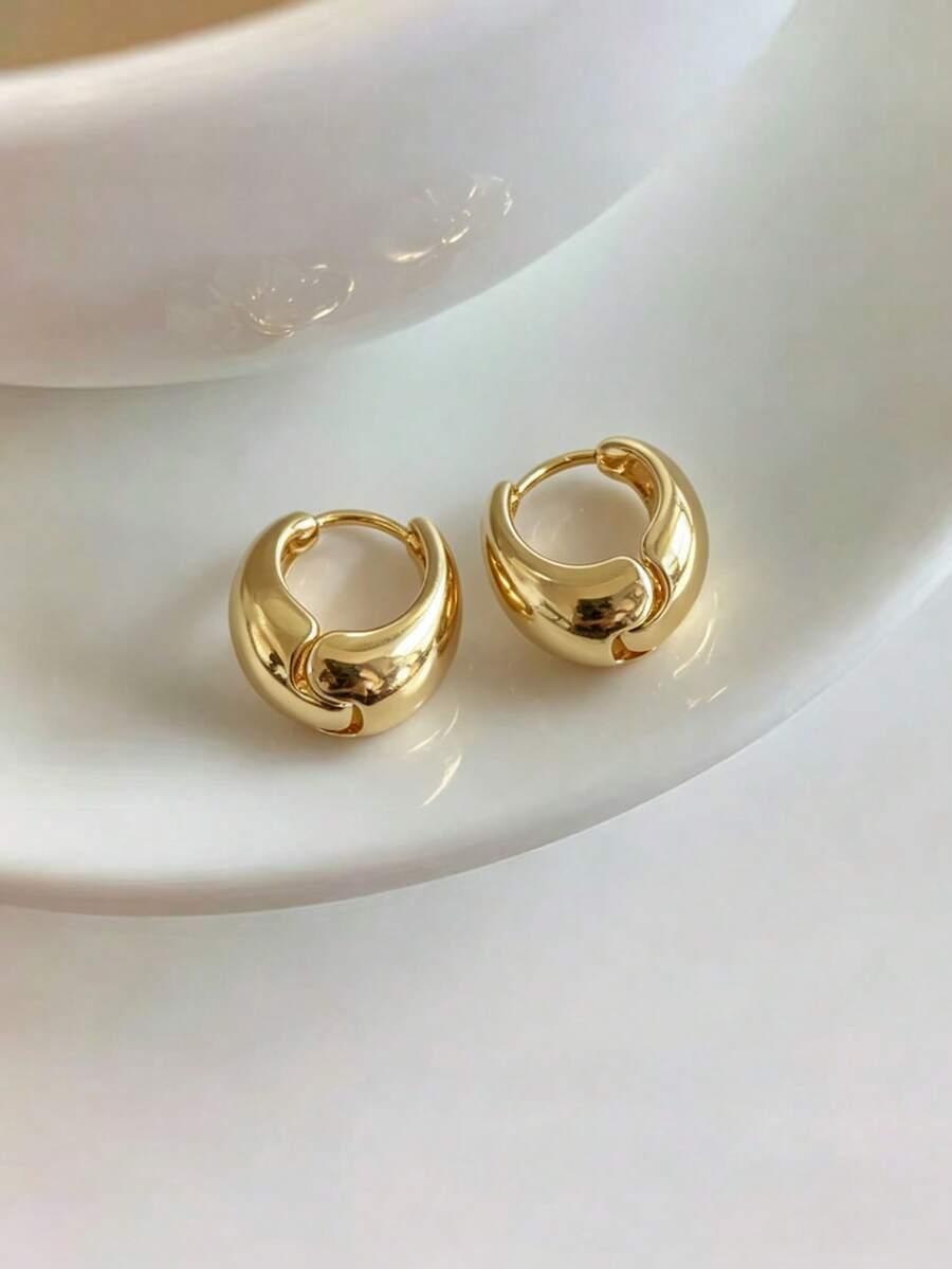 1 Pair Copper Vintage Metal Plain Geometric Multi-Layer Hoop Earrings, Fashion Minimalist Versatile Ear Jewelry Suitable For Teenage Girls Daily And Holiday Wear - Geometry - View 1