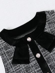 Tween Girls Fashion Black & White Bold Floral Vest & Long Sleeve Turtleneck Base Layer T-Shirt & Contrast Color Shorts Set, Elegant Casual Style - Black - View 4