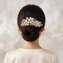 Bridal Floral Rhinestone Hair Comb, Alloy Material 3D White Flower Embellished Hair Comb, Elegant Hair Accessory For Wedding Dress And Formal Updo, Gold And Silver Colors Available - Multicolor - View 2