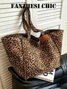 托特包，柔軟休閒包身，豹紋印花設計，前口袋，一體式長肩帶。充足的儲物空間可放置書籍、平板電腦和其他個人物品，肩背式，休閒風格，適合日常通勤與旅行。 - 棕色 - 查看 6