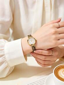 1pc Vintage Round Quartz Watch For Women, Featuring A Golden Alloy Case, White Patterned Dial, And An Elegant Leopard-Print Metal Mesh Strap - White - View 4