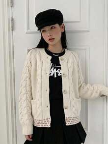Cardigan Rajut Kabel dengan Kancing Depan, Leher Bulat, Lengan Panjang, Cardigan Sweater Beige Lembut untuk Wanita, Atasan Berlapis Elegan dan Nyaman untuk Musim Gugur Sehari-hari - Aprikot - View 5