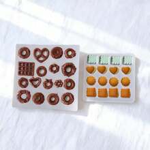 Realistic Cookie DIY Decoration Ornament Silicone Mold - Realistic Cookie - View 3