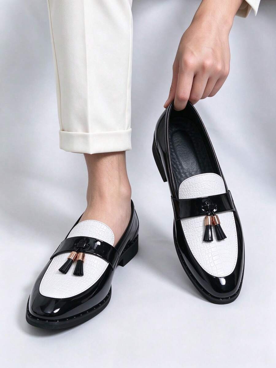 2027 Men's Tassel Loafers Pointed Toe Snake Skin Patchwork Leather Business Casual Shoes Wedding Back To School Formal Shoes - White - View 1