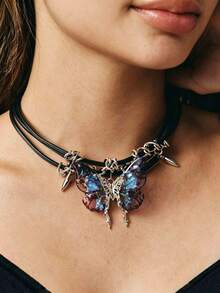 European And American Casual Ins Dreamy Sweet Mori Style Animal Resin Exquisite Design Lively Butterfly Pendant Necklace - Butterfly Necklace - View 2