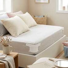 4pcs Multifunctional Clips, Invisible Bed Sheet And Duvet Cover Fixing Clips, Non-Slip Bed Sheet Fixing Clips, Durable And Easy To Install, Suitable For Knitted Bed Sheets, Can Fix Bedding And Sofa Cushions, Bed Sheet Fixing Clips, Bedding Accessories - Multicolor - View 10
