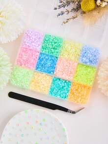 1盒3mm果凍水鑽套組，含12色3D樹脂圓形平底亮面寶石，附鑷子與蠟筆拾取筆，適用於鑽石畫、書封、保溫杯、美甲、手機殼及生日禮物 - 彩色 - 查看 3