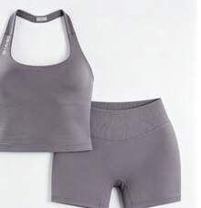 Color trufa (chaleco + pantalones cortos)