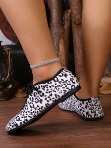 Women Leopard Print Ballet Flats, Front Lace Up Bow Decor Round Toe Slip On Casual Daily Dress Footwear - Black and White - View 5