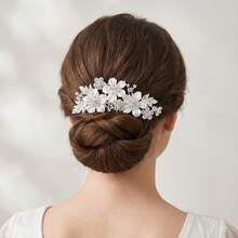 Bridal Floral Rhinestone Hair Comb, Alloy Material 3D White Flower Embellished Hair Comb, Elegant Hair Accessory For Wedding Dress And Formal Updo, Gold And Silver Colors Available - Multicolor - View 7
