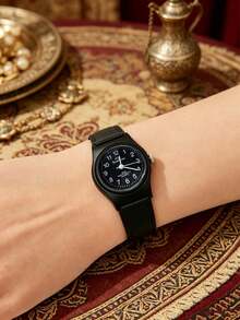 1pc New Fashionable Minimalist Black Quartz Watch, Suitable As A Holiday Gift - Black - View 5