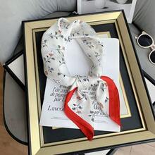 1pc All-Season Versatile Fashion Retro Dark Brown Paisley Floral Small Square Scarf, Multi-Use Headwrap Silk Scarf, Decorative Neck Scarf - White With Red Floral Print - View 5