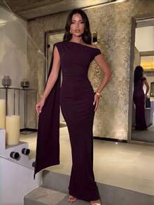 Elegant Asymmetric Neckline Knit Dress, Featuring Smooth Sleeveless Design, Graceful Ruched Details, And Long Pencil Skirt Hem. - Burgundy - View 4