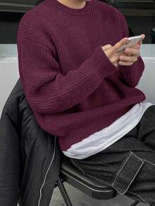 男士秋冬基礎款純色休閒修身輕量透氣聚酯纖維小鋼紋紋理小眾設計長袖落肩圓領套頭毛衣 - 酒紅色 - 查看 4
