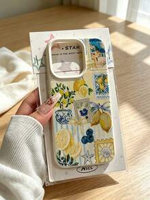 1 buah Casing Ponsel Kulit Berwarna Putih Gading dengan Motif Kolase Cetak Lemon dan Blueberry Positano yang Dilukis Tangan, Tahan Gores dan Tahan Lama, Aksesori Ponsel Gaya Pantai Musim Panas yang Segar, Kompatibel dengan Apple 18 18pro 18promax 17 17pro 17promax 16 15 14 13 12 11promax, Casing Pelindung Air, Cocok dan Kompatibel dengan Seri - MultiWarna - View 6