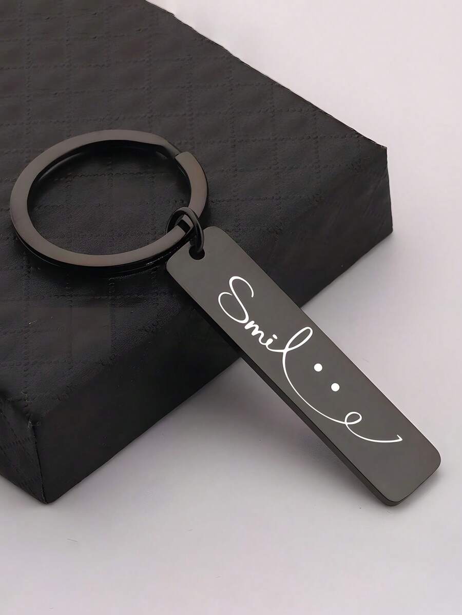 1pc Smiling Face Stainless Steel Keychain - Suitable As A Gift For Family, Colleagues And Friends - Applicable For Birthdays, Parties And Other Important Occasions - Multicolor - View 1