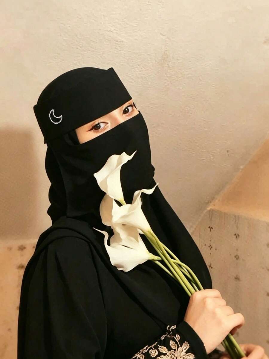 1件裝女款黑金新月圖案尼卡布，輕量透氣綁帶式面罩，適合日常配戴