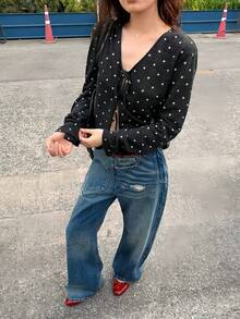 Korean Style Polka Dot V-Neck Tie-Front Short Cardigan Jacket, Women's Early Autumn New Knit Top - Black - View 2