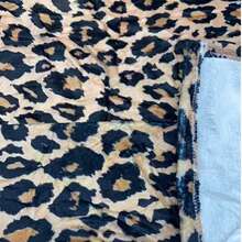 Classic Leopard Print Thickened Flannel Blanket, Soft Skin-Friendly No Shedding, Sofa Bedroom Throw Blanket, Vintage Wild Style Soft Home Decor Blanket - Multicolor - View 8