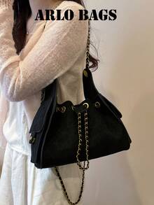 Large Capacity Shoulder Bag With Drawstring Closure, Vintage Distressed Matte Tote Bag For Women, Suitable For Daily Commute, Shopping And Dating, Metal Chain Strap For Shoulder Or Crossbody Wear, Retro Underarm Bag, Large Capacity Women's Bag, Versatile Commuter Bag With Atmospheric Style - Black - View 1