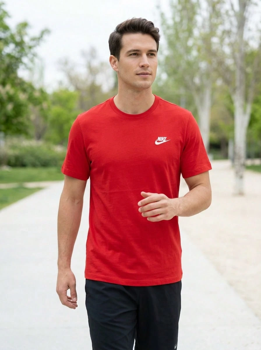 Nike تي شيرت M NSW CLUB - الأحمر - مشاهدة 1