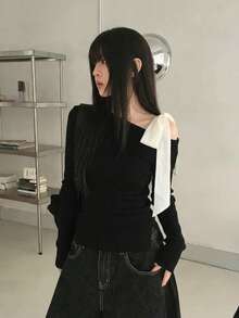 French Sexy Asymmetric Shoulder Knitted Top With Contrast Color Chiffon Ribbon, Slim Fit Ribbed Long Sleeve Top - Black - View 2