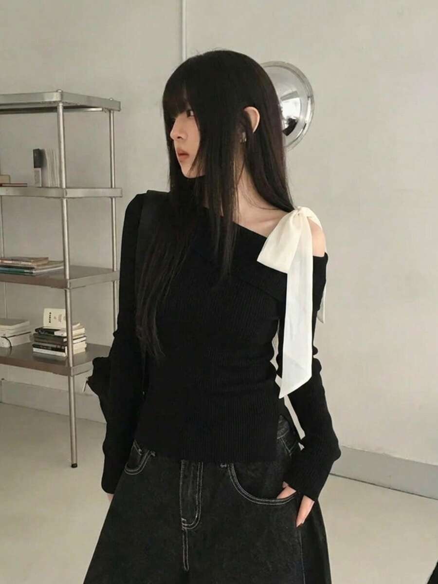 French Sexy Asymmetric Shoulder Knitted Top With Contrast Color Chiffon Ribbon, Slim Fit Ribbed Long Sleeve Top