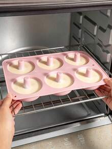 1/2 buah Cetakan Donat Silikon 6 Rongga, Cetakan Kue Bulat untuk Membuat Makanan Penutup, Roti, Cokelat, Kue Pastri, Bagel, Aksesori Kue Dapur Silikon Lembut, Baki Makanan Penutup Mudah Dilepas, Cocok untuk Memanggang di Rumah, Pesta, Hadiah Liburan - View 7