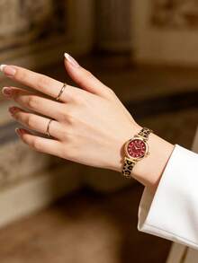 1pc Vintage Round Quartz Watch For Women, Featuring A Golden Alloy Case, A Burgundy Floral Pattern Dial, And An Elegant Leopard-Print Metal Mesh Strap - Red - View 4