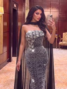 Romantic Women's Sleeveless Shiny Sequin Formal Dress, Strapless Neckline, Decorated With Applique And Cup Details, Suitable For Prom - Black - View 3
