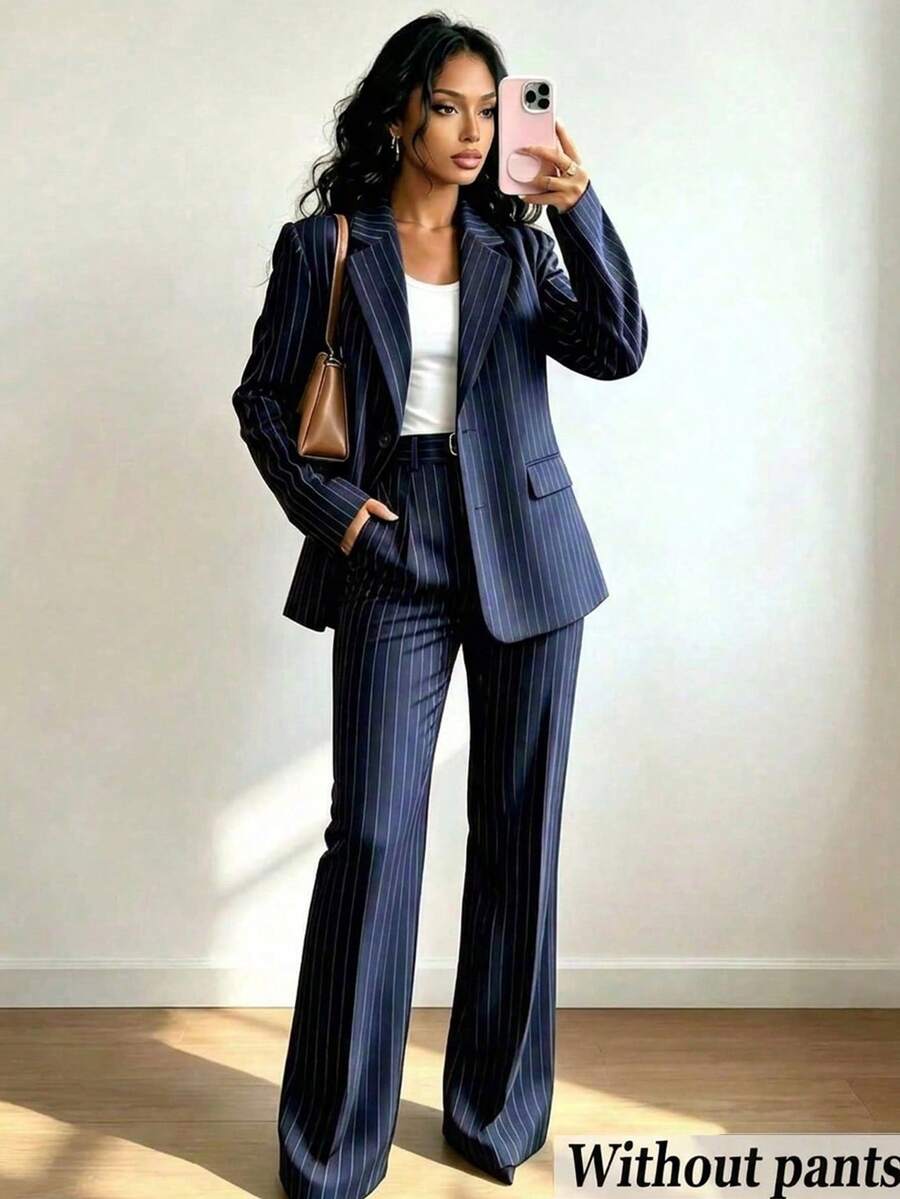 RNU Blazer Wanita Bergaris Biru Tua dengan Lapisan Dalam, Bahu Berbantalan & Saku, Jaket Komuter Serbaguna, Gaya Musim Gugur/Dingin Terbaru untuk Pesta & Pakaian Sehari-hari - Navy Blue - View 1