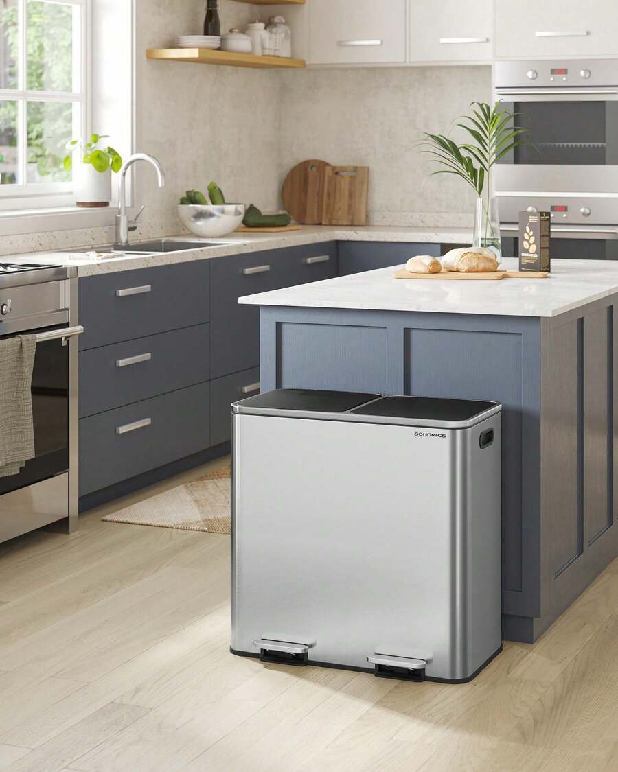 Trash Cans - Silver+Black - View 1