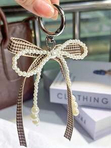 1pc Plaid Butterfly Faux Pearl Bow Keychain Bag Charm Decor, Minimalist Butterfly Design Phone Case Accessory - Multicolor - View 5