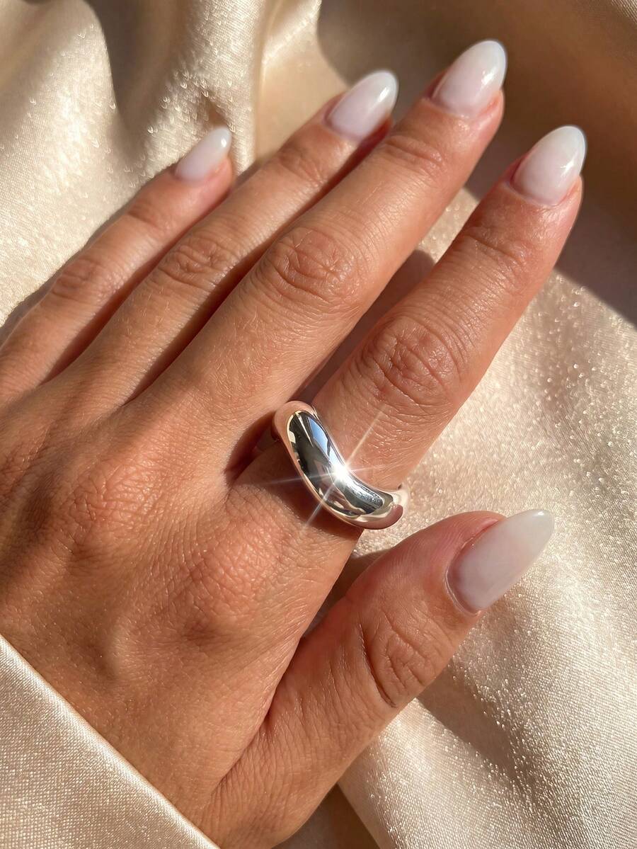 1pc Fashion Smooth Curved Ring, Suitable For Women's Daily Wear, Party Accessory, Vintage Party Elegant Jewelry Gift