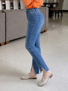 Women's Autumn Fashion Casual Daily Commute Stretch Slim Fit Flattering Front Slit Frayed Hem Jeans - Medium Wash - View 2