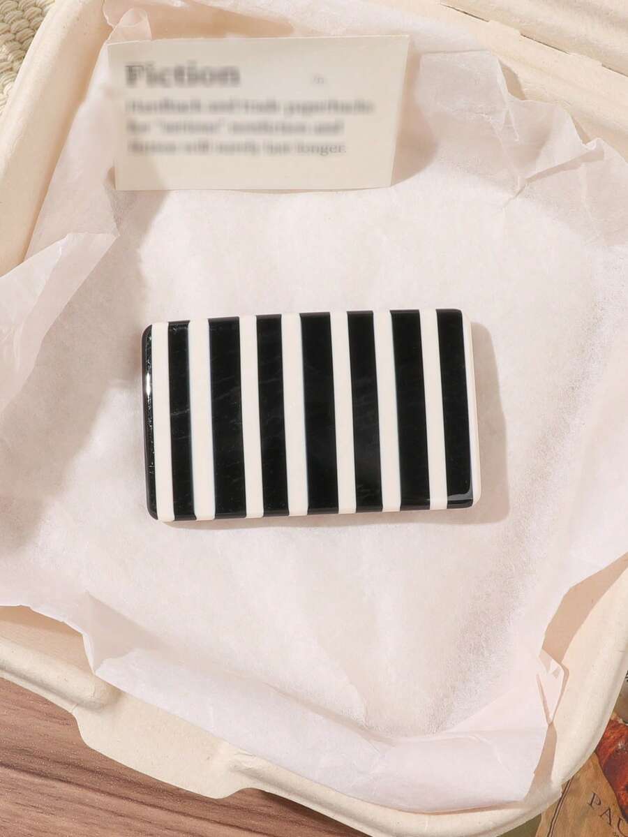 1pc Korean Style Classic Black & White Plaid Striped Vertical Line Acetate Plate Hair Claw Clip For Back Of Head Loose Hair - Black and White Stripes - View 1
