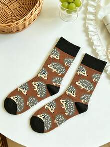1 Pair Hedgehog Pattern Unisex Mid-Calf Socks, Vintage Caramel Brown & Black Contrast Cuff, Fun Cartoon Casual Mid-Calf Socks - Multicolor - View 9
