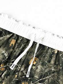 Plus Size Women's Loose Printed Camouflage Tie Waist Wide Leg Pants - Green - View 4