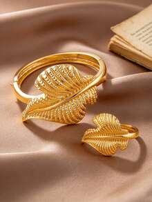 Letingsha Gold-Plated Textured Leaf Bracelet And Open Ring Set, Luxury Fashion Jewelry, Suitable For Women, Perfect For Weddings, Banquets And Daily Party Accessories - Yellow Gold - View 8