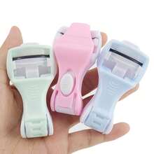 1pc Mini Portable Eyelash Curler Makeup Tool Cute Eyelash Curler For Girls - Multicolor - View 3