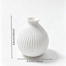 3D Printed Striped Round Vase, Unique Vertical Ribbed Design, Practical Minimalist Desktop Vase Decor, Holiday Gift Choice, Creative Flower Pot Decorative Vase, Designed For Home Decor Enthusiasts, Living Room Bedroom Office Desktop Home Ornament - Ribbed Vase - View 4