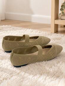 Women Pointed Toe Mary Jane Flats With Elastic Strap - Green - View 4
