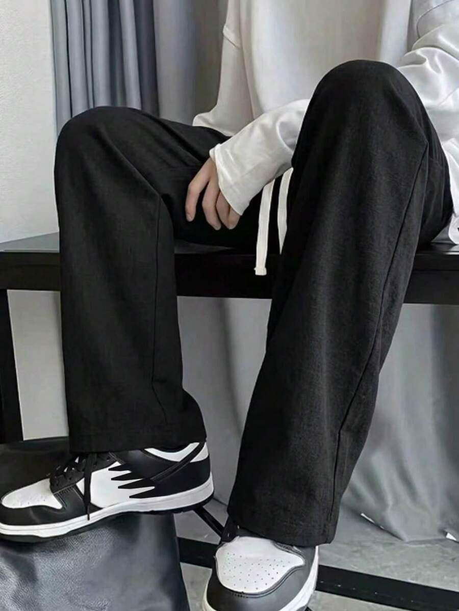 (1pc) Men's Drawstring Straight Leg Sweatpants, Summer Casual Pants, Comfortable Fabric, Vacation Leisure Sports Pants, American Sports Casual Long Pants, Straight Loose Fit, Comfortable And Versatile, Suitable For Spring/Summer Commuting, Vacation, Daily Casual Wear, Showcasing "Old Money" Style - Black - View 1
